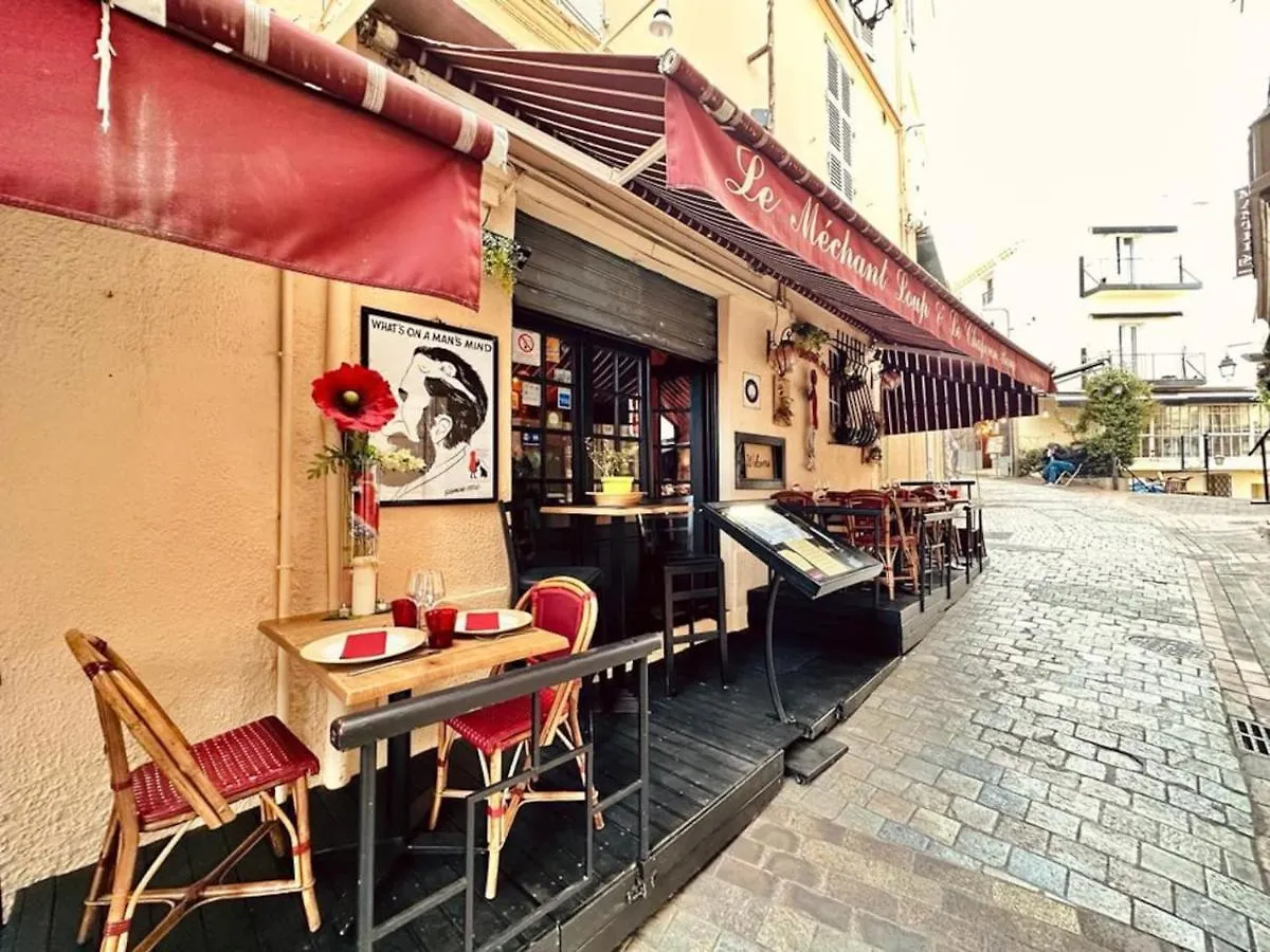 Place Du Suquet - Terrasse - 3 Chambres - Parking Cannes 0*,  France